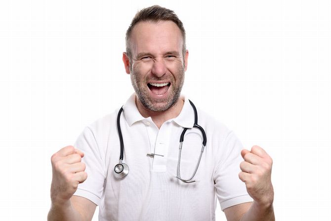 【ハゲ速】地球から薄毛の人がいなくなる!?最新スカルプ成分●●が凄すぎる!その効果とは?